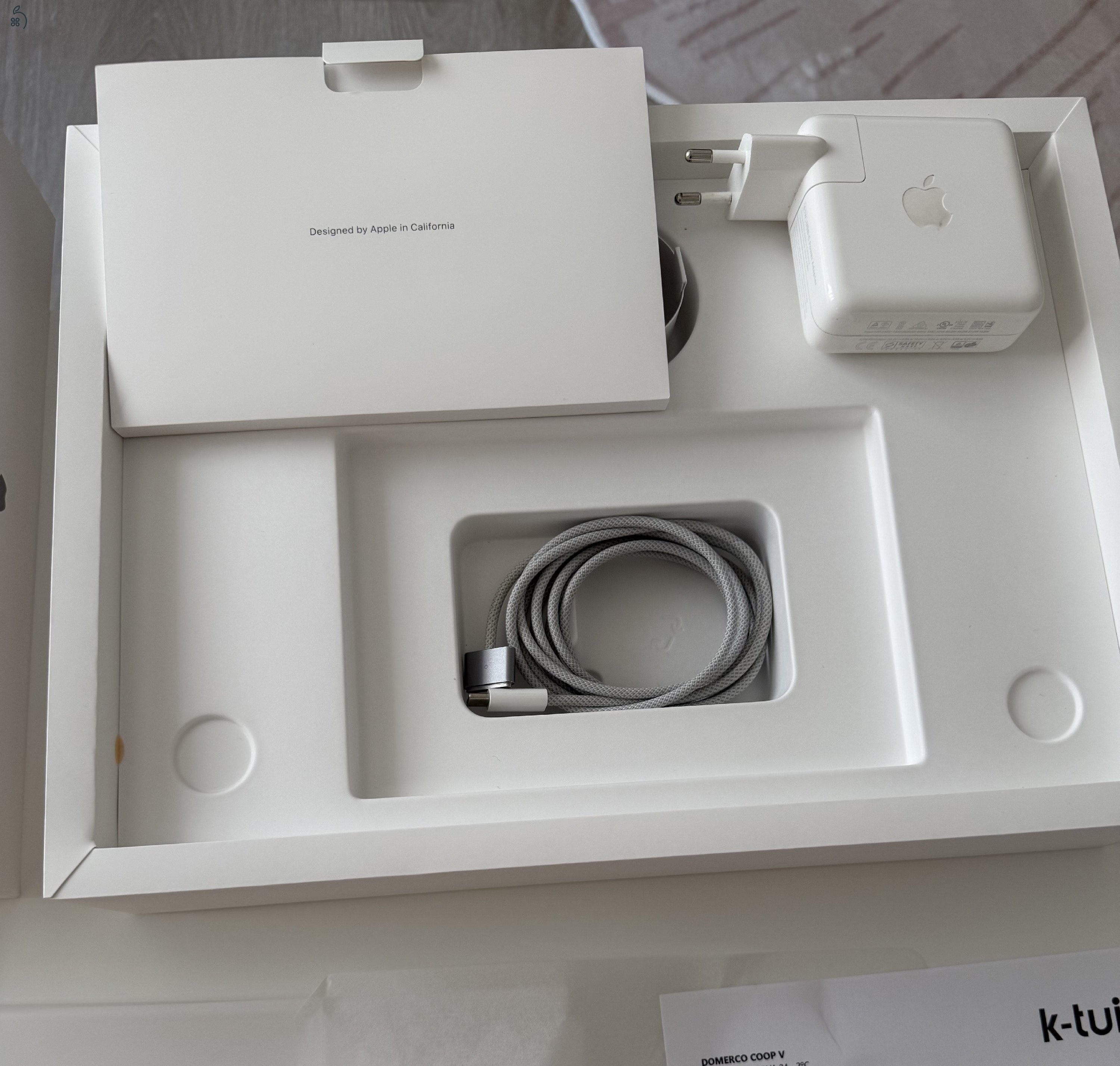 Apple MacBook Pro 14 M3 Space Gray Újszerű állapot .
