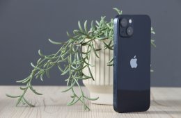Apple iPhone 13 256GB midnight B US-8154