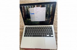 MacBook Air Retina 13-inch 2020 i5; 256GB; 16GB RAM