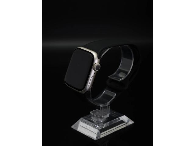 Apple Watch Series 8 Aluminium 41mm Starlight akku - 12 HÓ GARANCIA