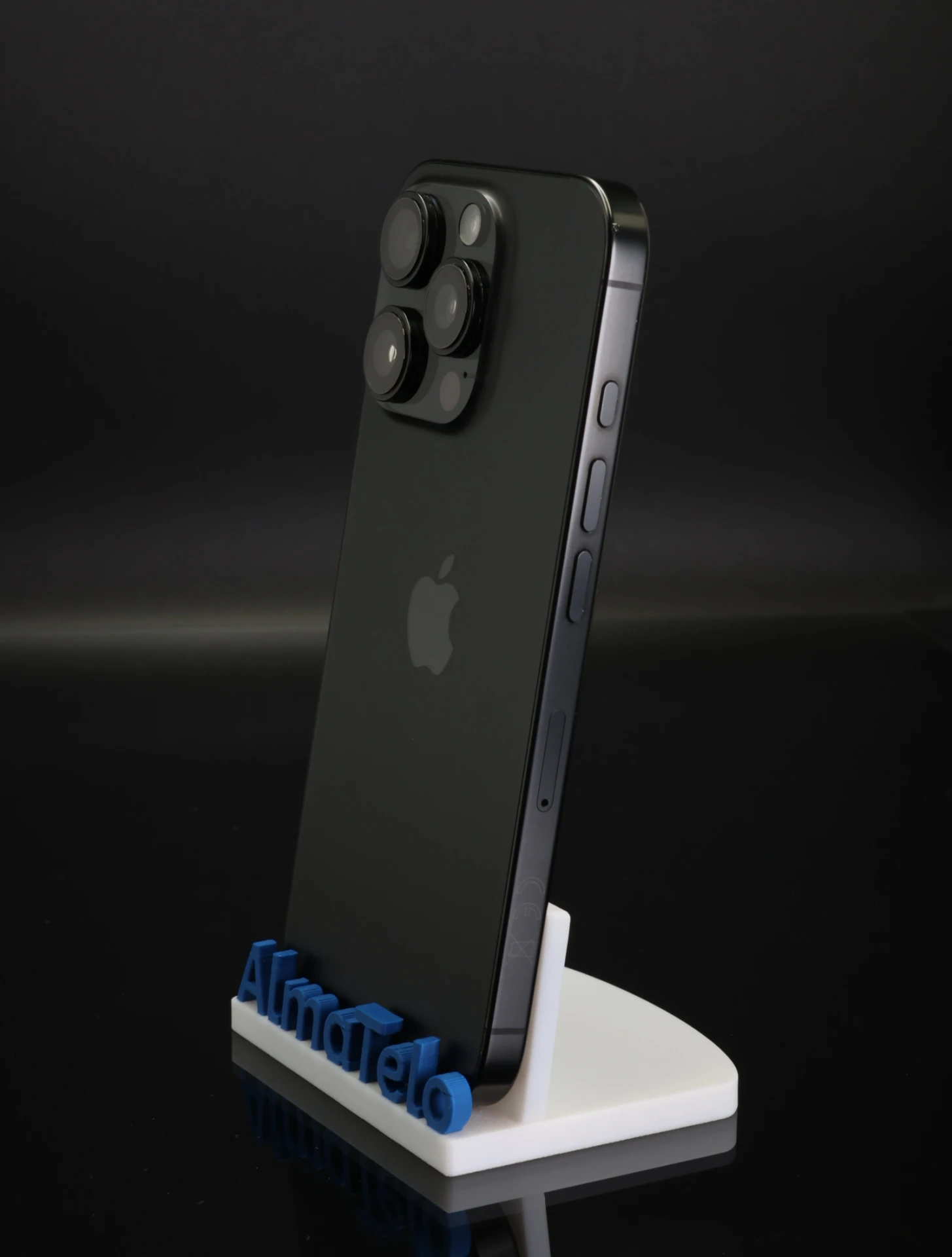 Apple iPhone 16 Pro 128 GB Black Titanium 90% akku - 12 HÓ GARANCIA