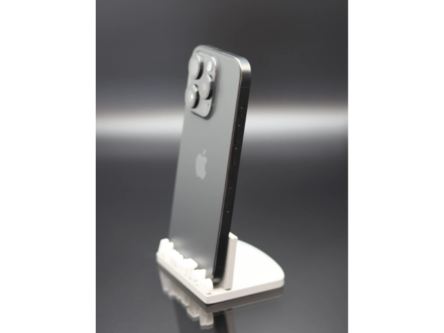 Apple iPhone 15 Pro Max eSIM 256 GB Black Titanium 100% akku - 12 HÓ GARANCIA