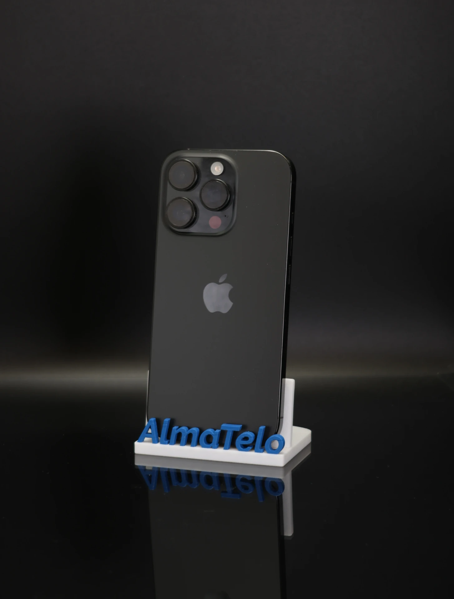 Apple iPhone 16 Pro 128 GB Black Titanium 91% akku - 12 HÓ GARANCIA