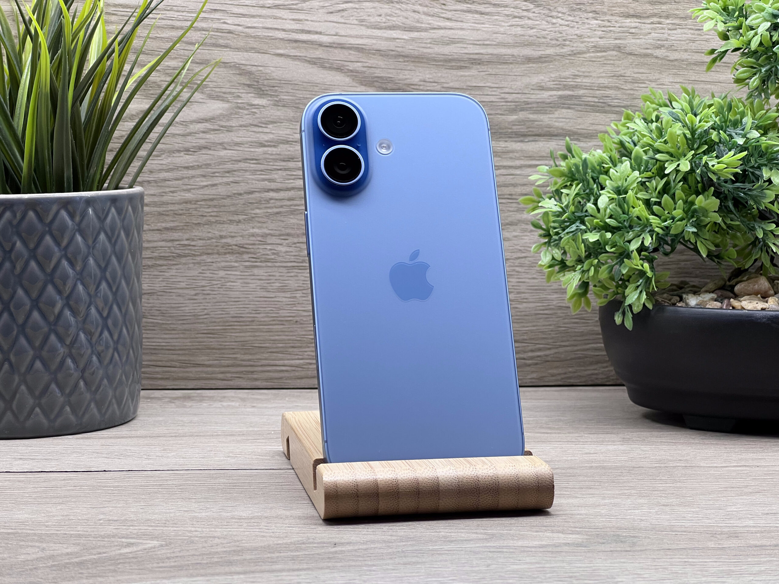 Hibátlan iPhone 17 Mist Blue 256GB 2 ÉV Garanciával 100%