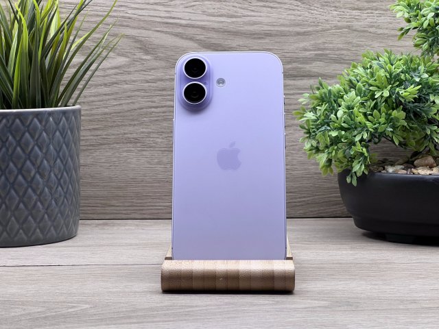 Hibátlan iPhone 17 Lavender 256GB 2 ÉV Garanciával 100%