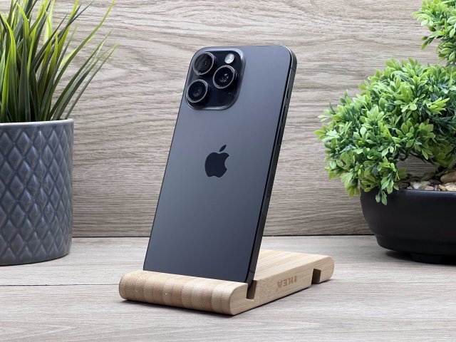 Hibátlan iPhone 15 Pro Max Black Titanium 256GB 2 ÉV Garanciával 92%