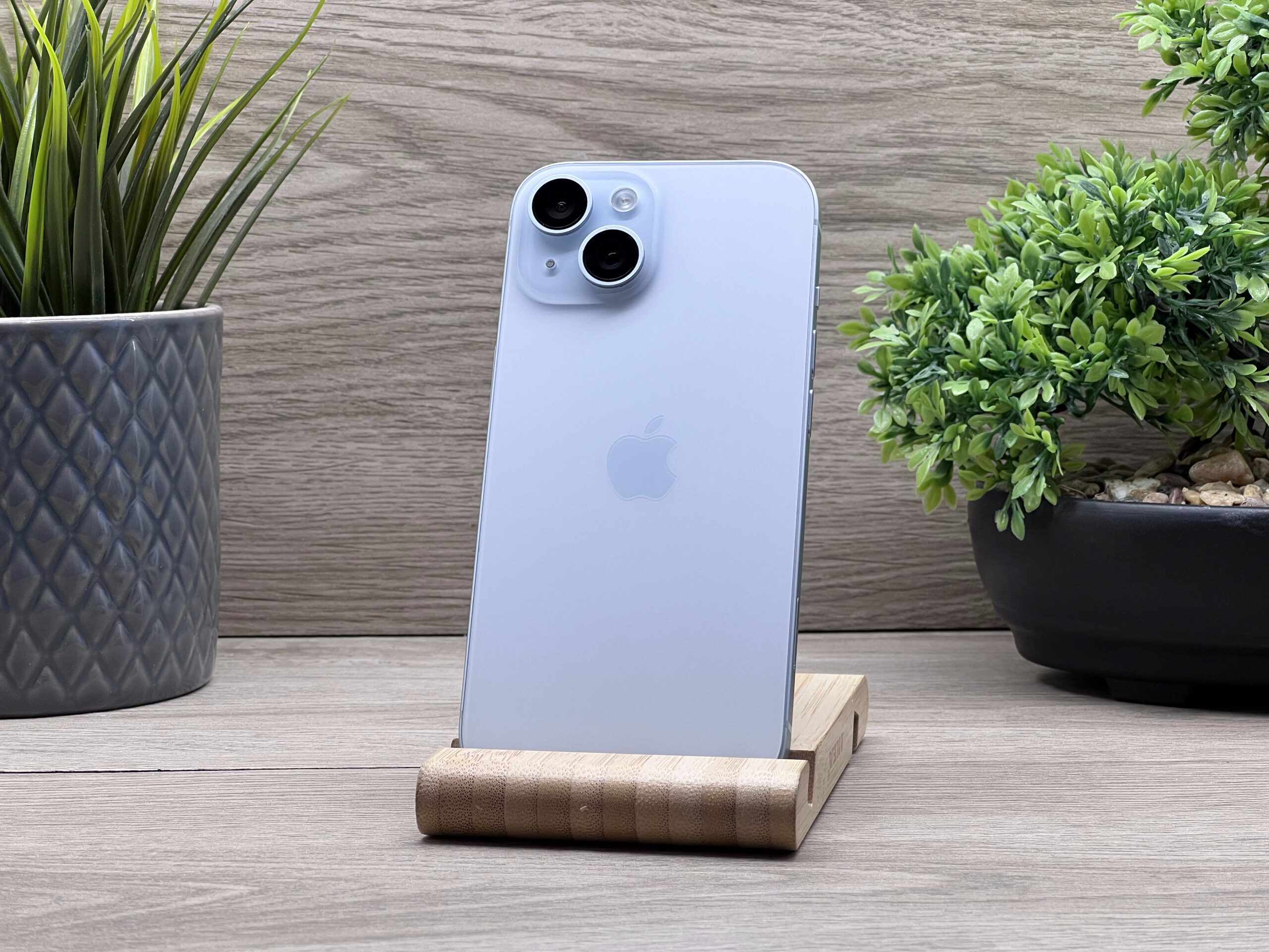 Hibátlan iPhone 15 Blue 256GB 2 ÉV Garanciával 100%