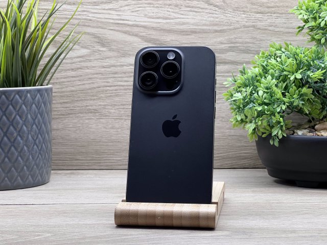 Hibátlan iPhone 15 Pro Black Titanium 128GB 2 ÉV Garanciával 91%