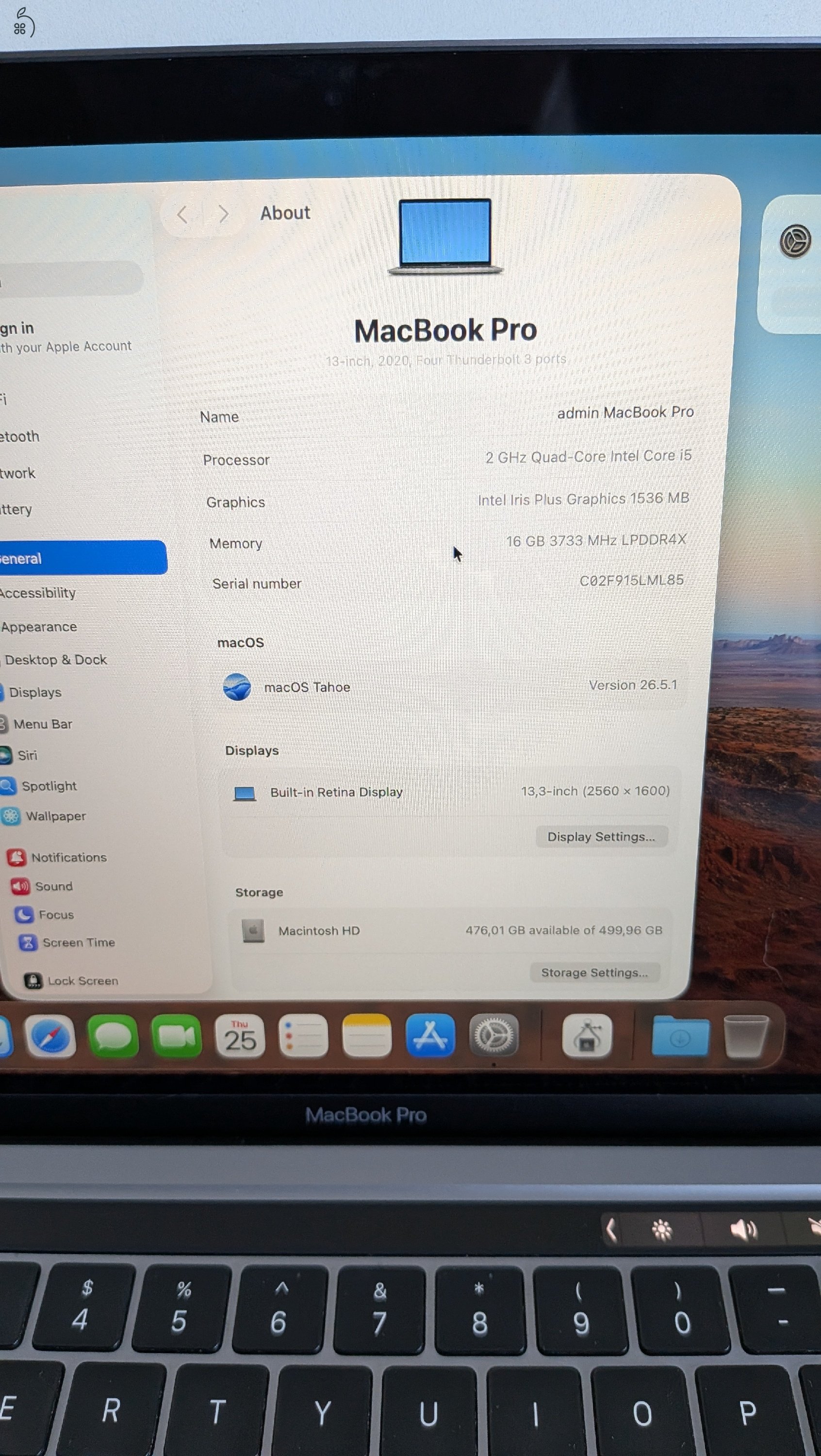 MacBook Pro 13-inch, 2 GHz Quad Core Intel i5,,  2020, 16GB RAM, 512GB, touchbar, Angol billentyuzet