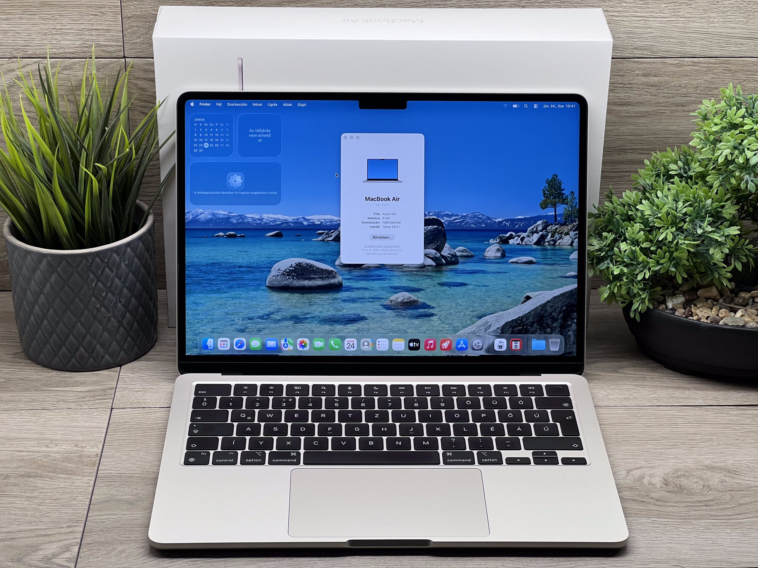 Hibátlan MacBook Air 2022 M2 13” 256GB 2 ÉV Garanciával
