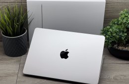 Hibátlan MacBook Air 2022 M2 13” 256GB 2 ÉV Garanciával