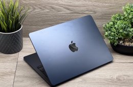 MacBook Air 2024 M3 13” 256GB 8GB 2 ÉV Garanciával
