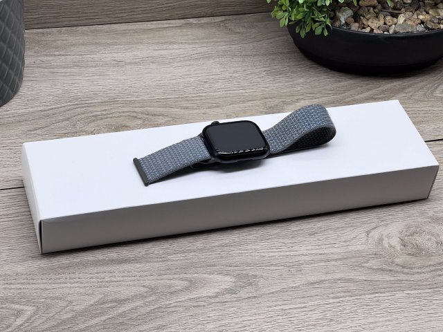 Apple Watch S8 Midnight 45mm 2 ÉV Garanciával 90%