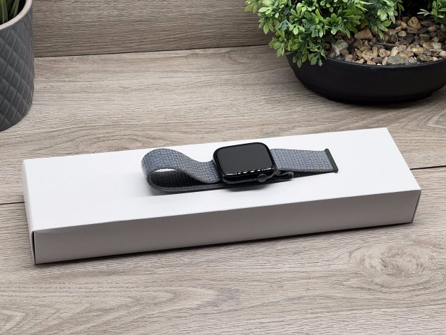 Apple Watch S8 Midnight 45mm 2 ÉV Garanciával 90%