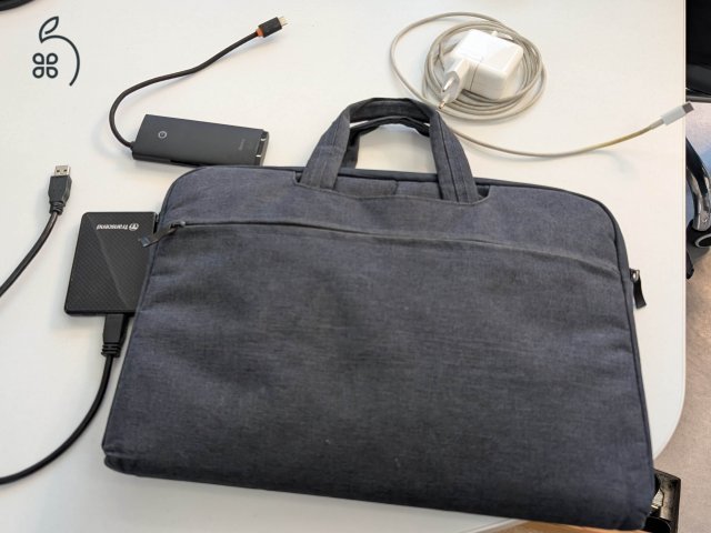 Macbook Air M1 8/256, 84%, +256 SSD, USB HUB, laptoptáska