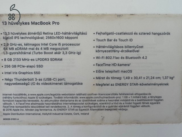 2016 MacBook Pro i5 13’ touch bar, 8GB RAM 256 GB SSD