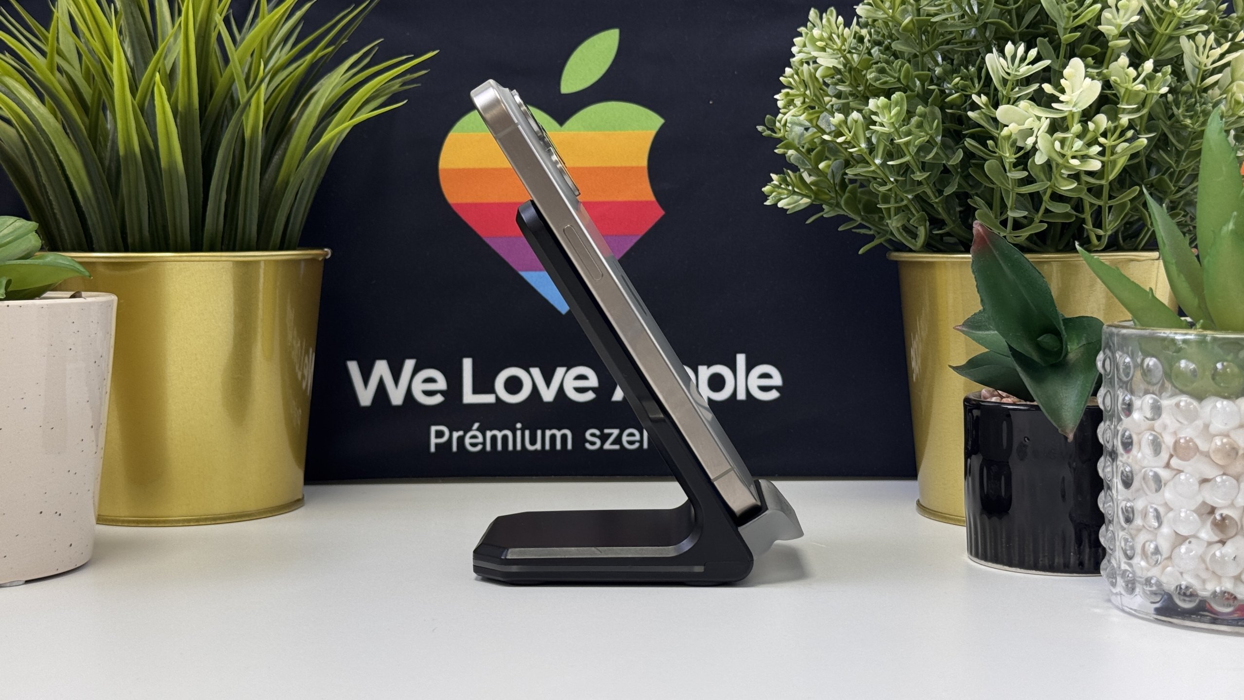 iPhone 15 Pro 256GB, Natúr Titán, Független, Számla, 2 Év Garancia, 100%
