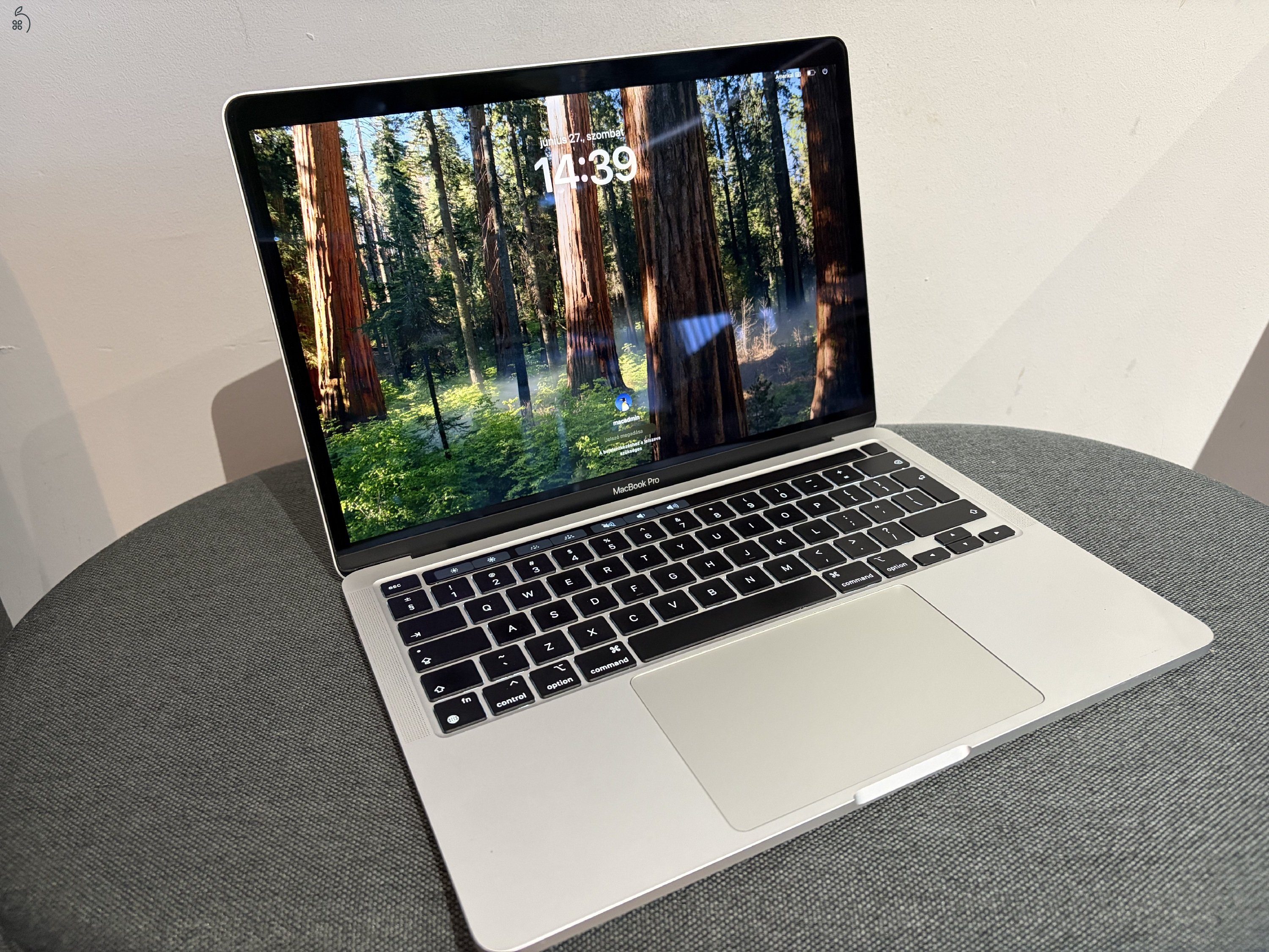 Apple MacBook Pro M1 2020