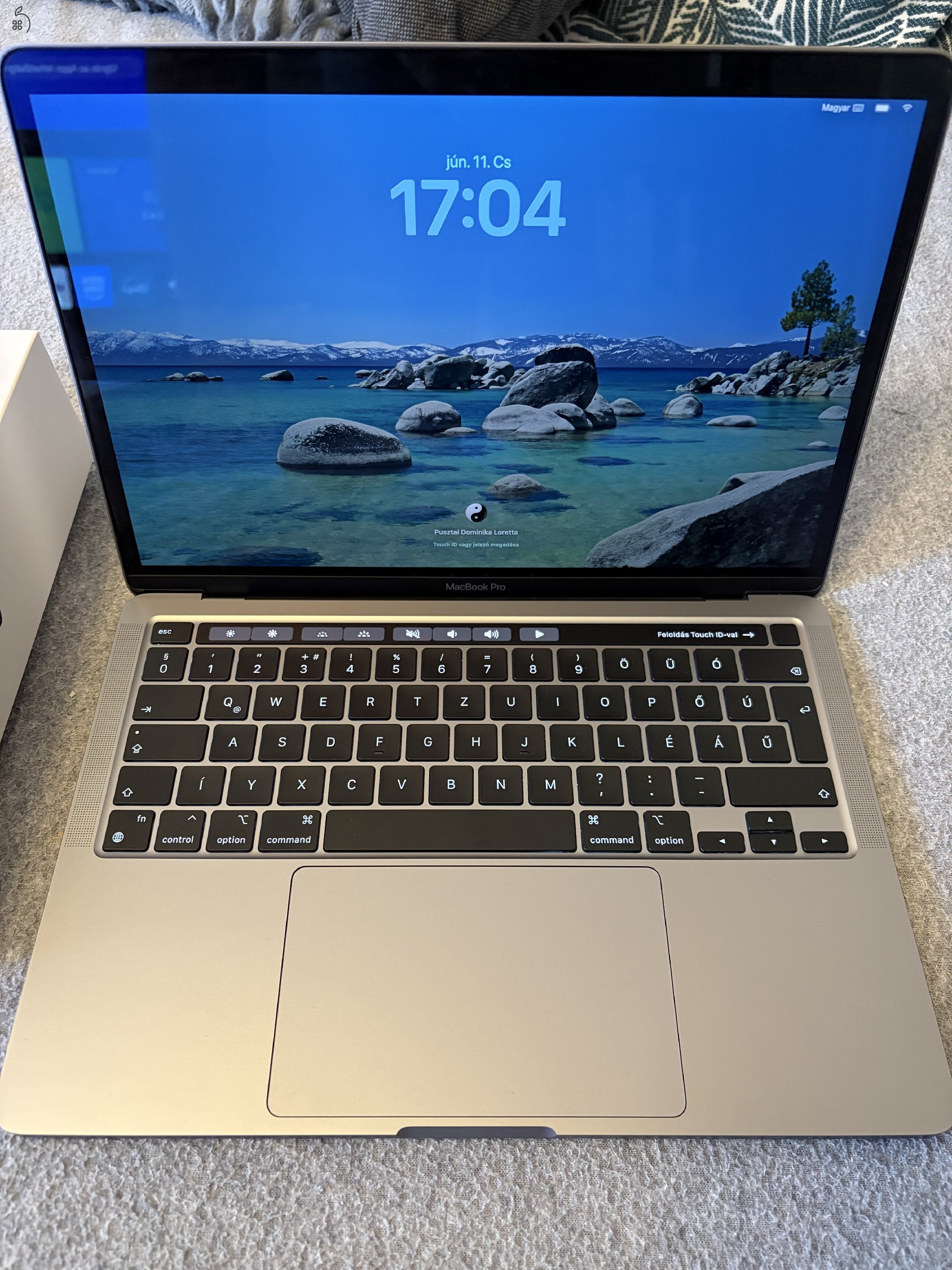 Macbook Pro 13” M2 ( 256 GB ) 