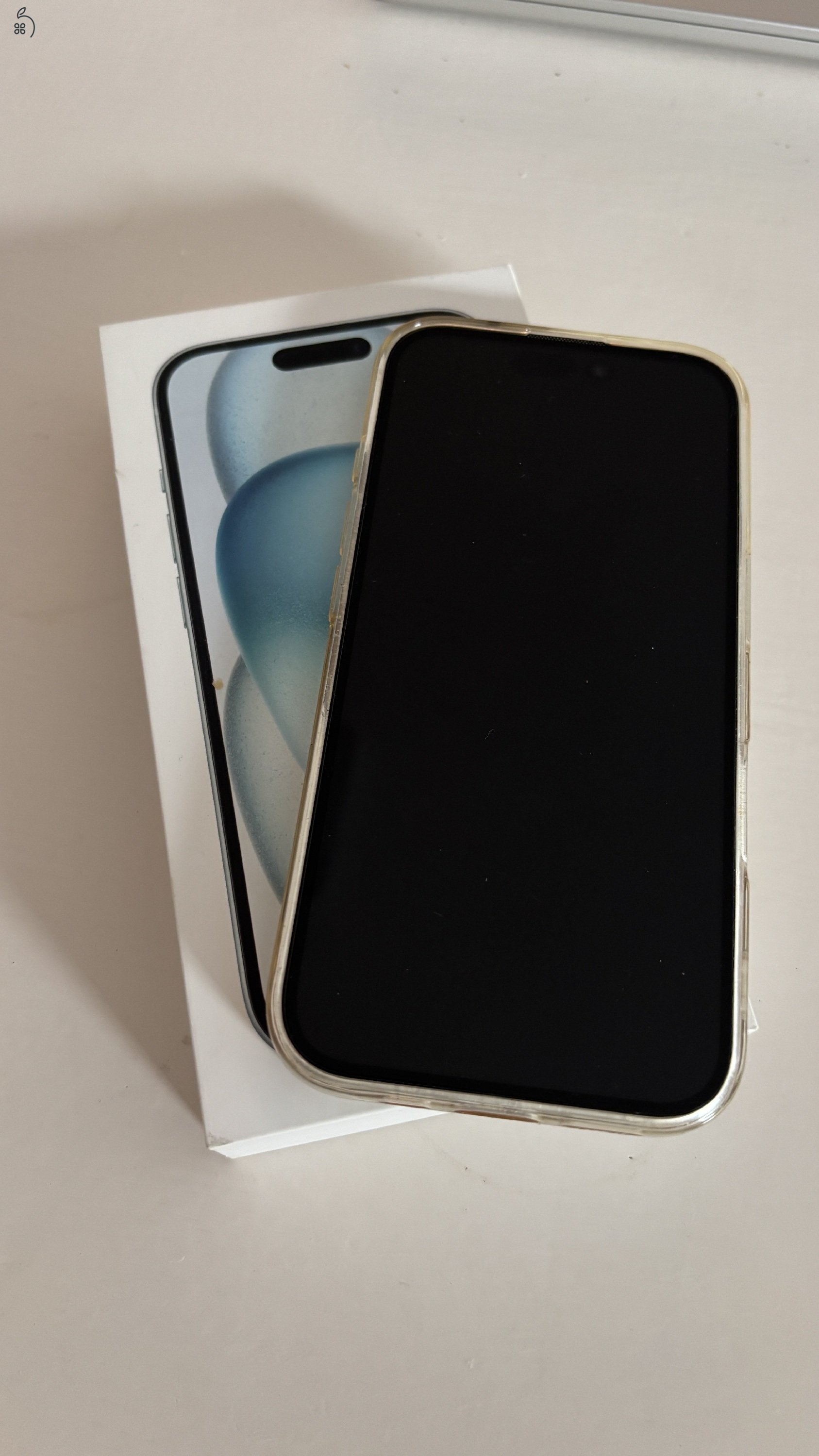 iPhone 15 128GB független