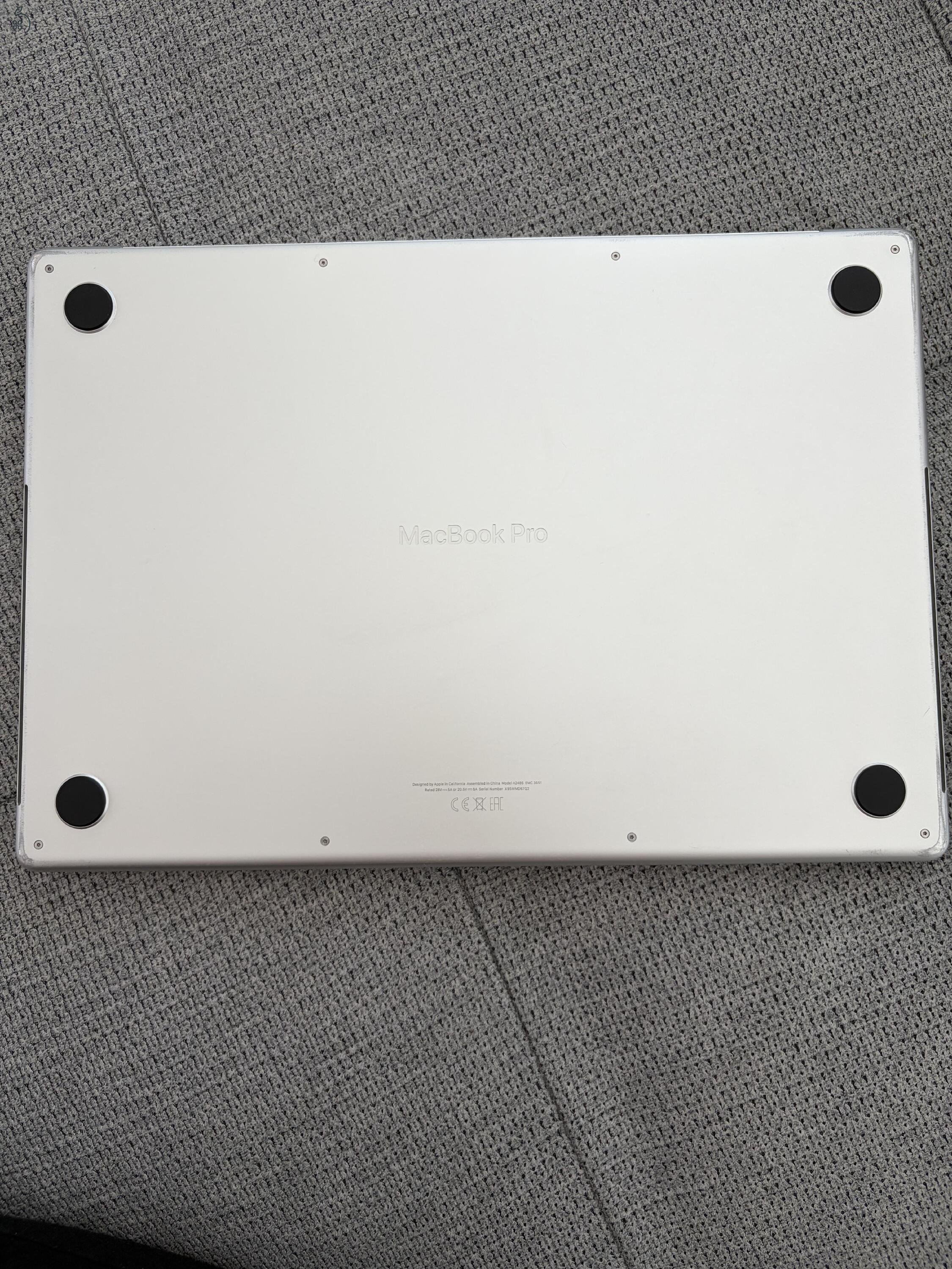 Apple MacBook Pro 16