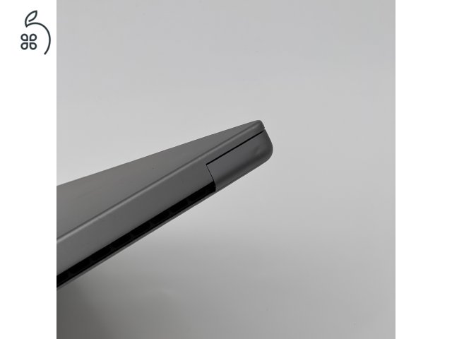 MacBook Pro 16″ 2021, M1 Max 10 Cores, 64 GB RAM, 32 core GPU, 2TB SSD, 27% Áfa, (519AB)