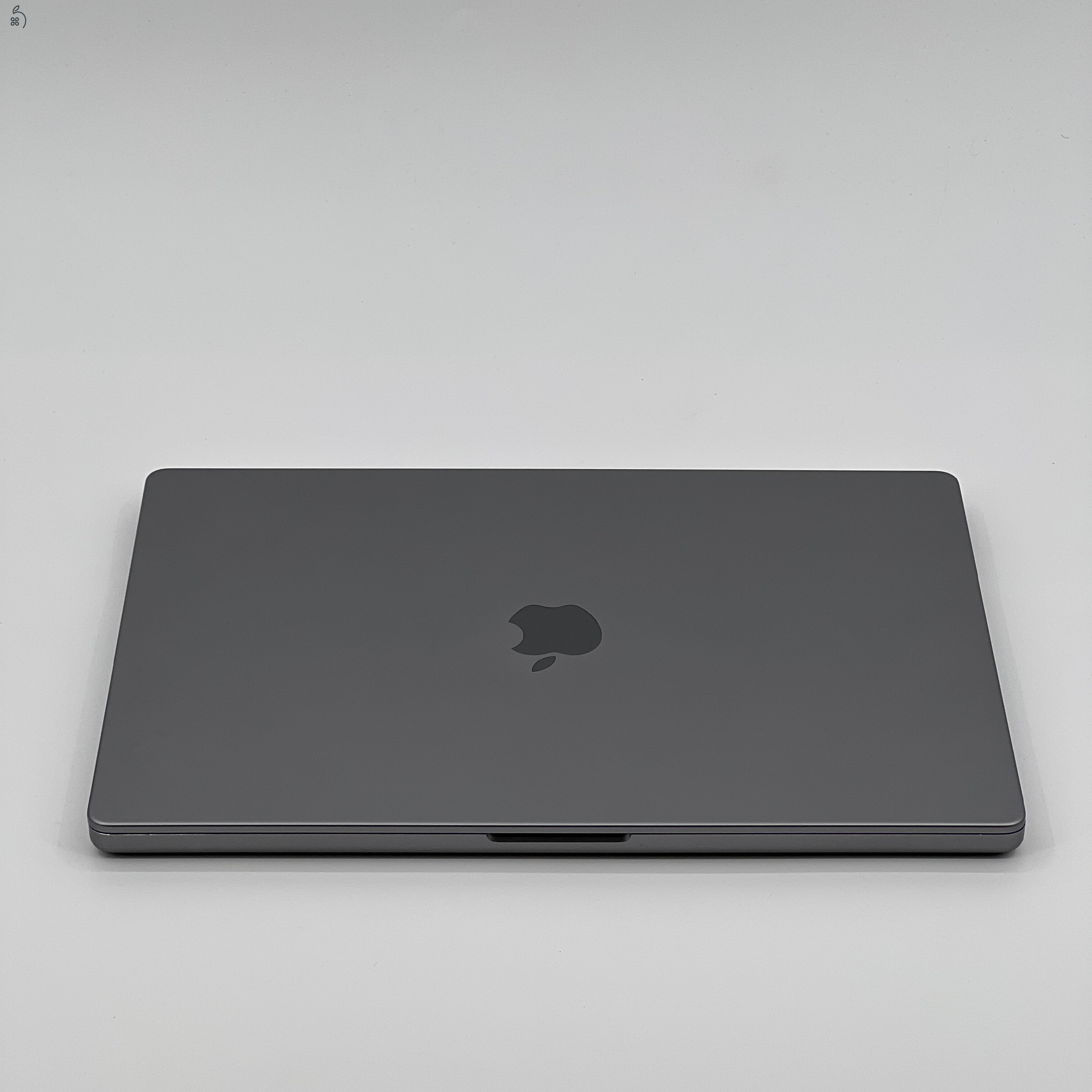 MacBook Pro 16″ 2021, M1 Max 10 Cores, 64 GB RAM, 32 core GPU, 2TB SSD, 27% Áfa, (520AB)