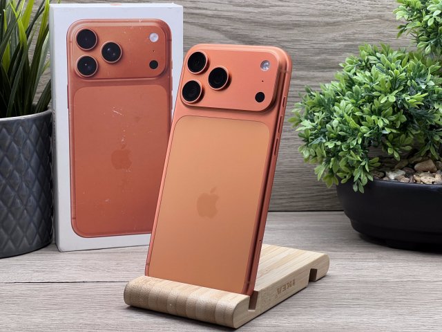 Hibátlan iPhone 17 Pro Max Cosmic Orange 256GB 2 ÉV Garanciával 100%