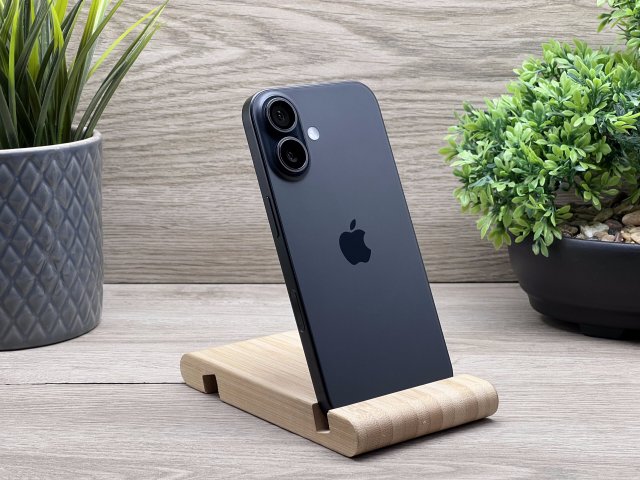 iPhone 16 Black 256GB 2 ÉV Garanciával 91%