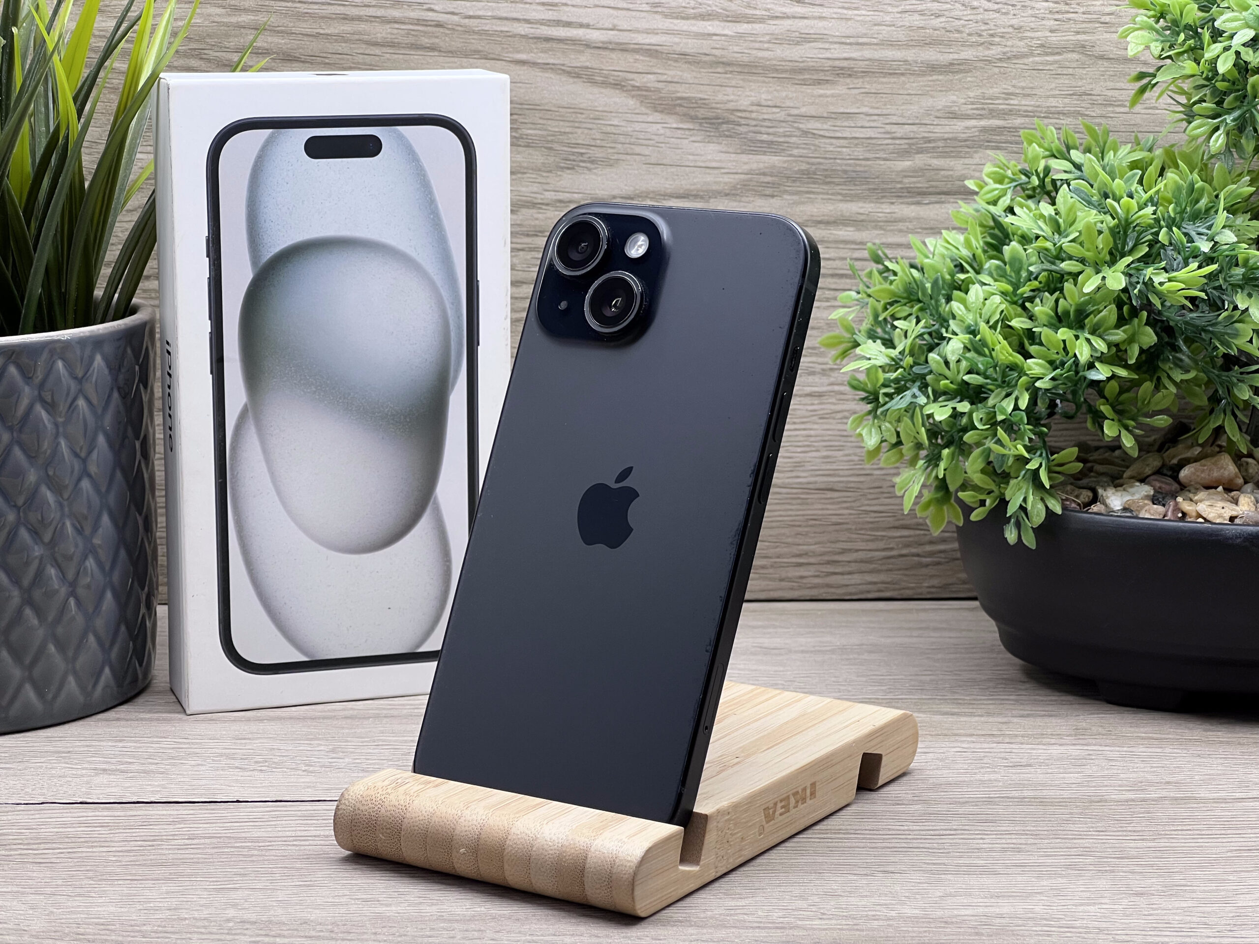 iPhone 15 Black 128GB 2 ÉV Garanciával 90%