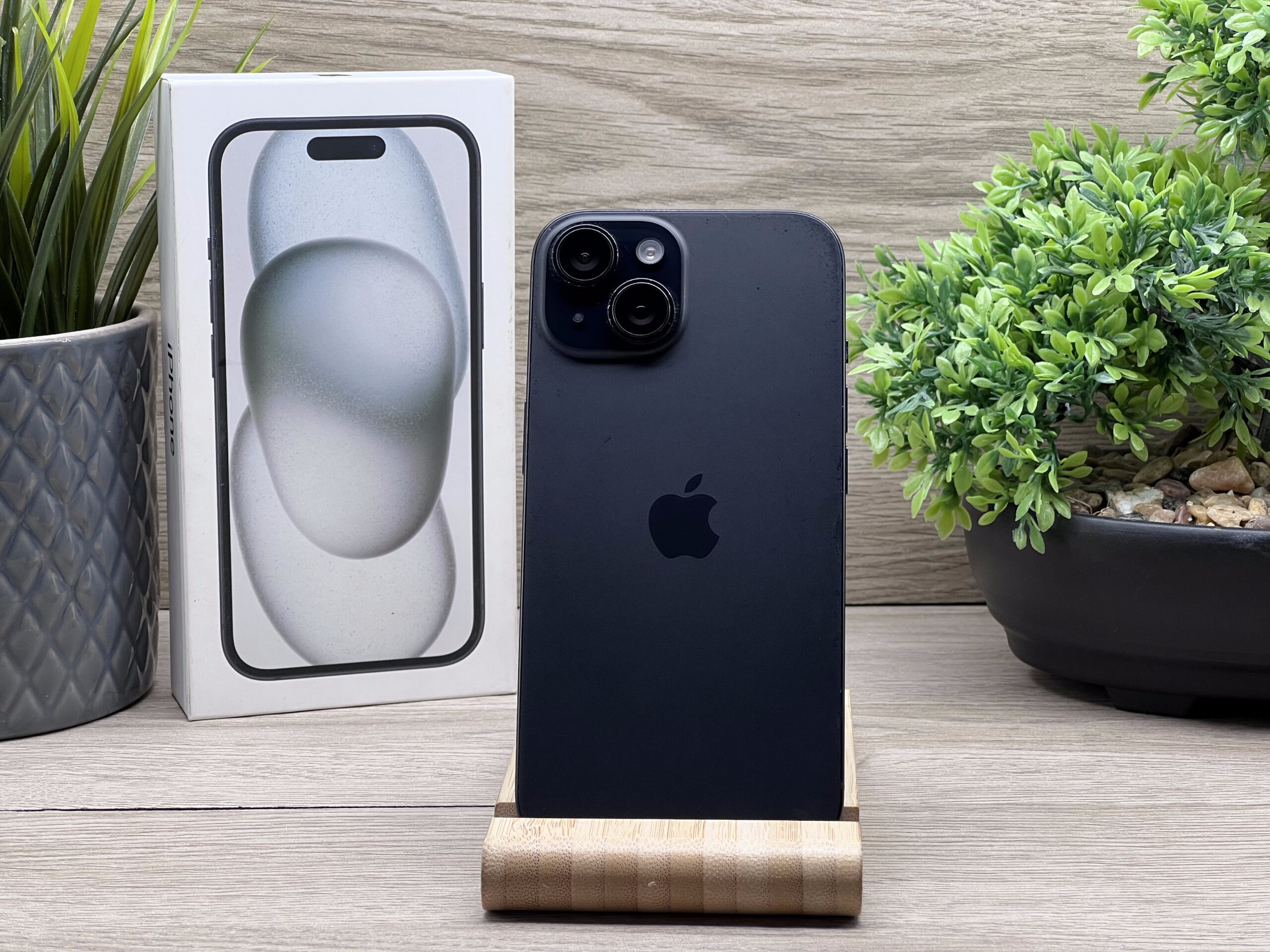 iPhone 15 Black 128GB 2 ÉV Garanciával 90%