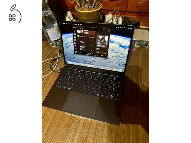 MacBook Air M3 13” 16 GB 256 GB SSD