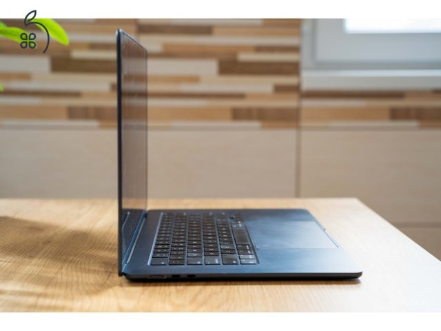 Apple MacBook Air M2 (2023) 15