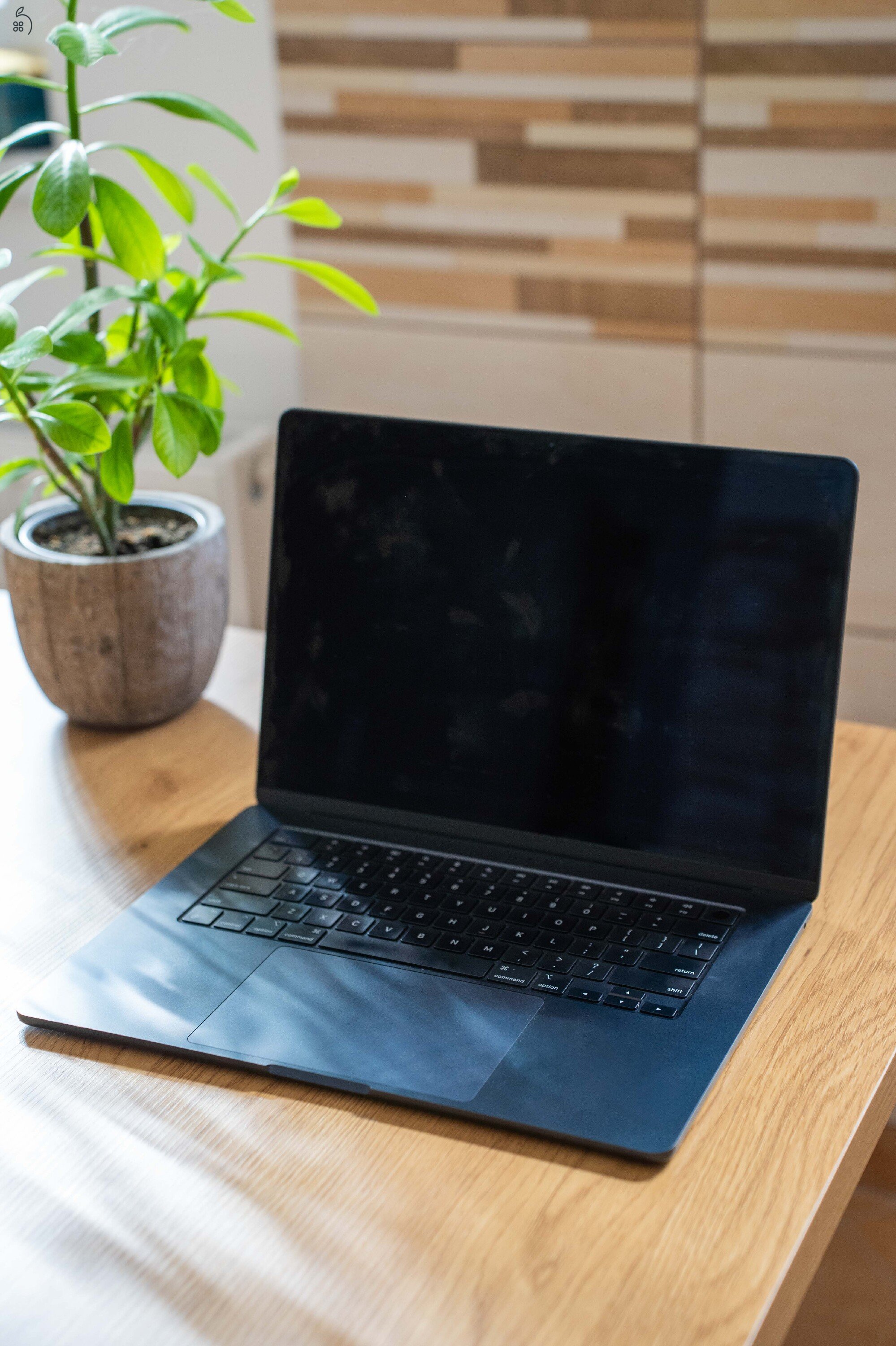 Apple MacBook Air M2 (2023) 15