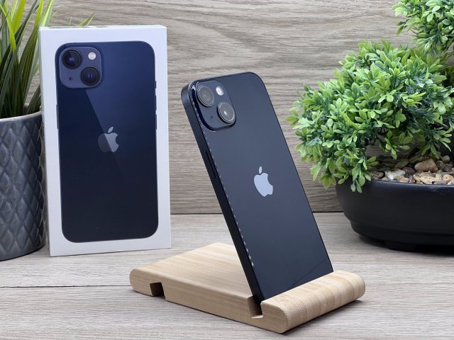 iPhone 13 Midnight 128GB 2 ÉV Garanciával 100%