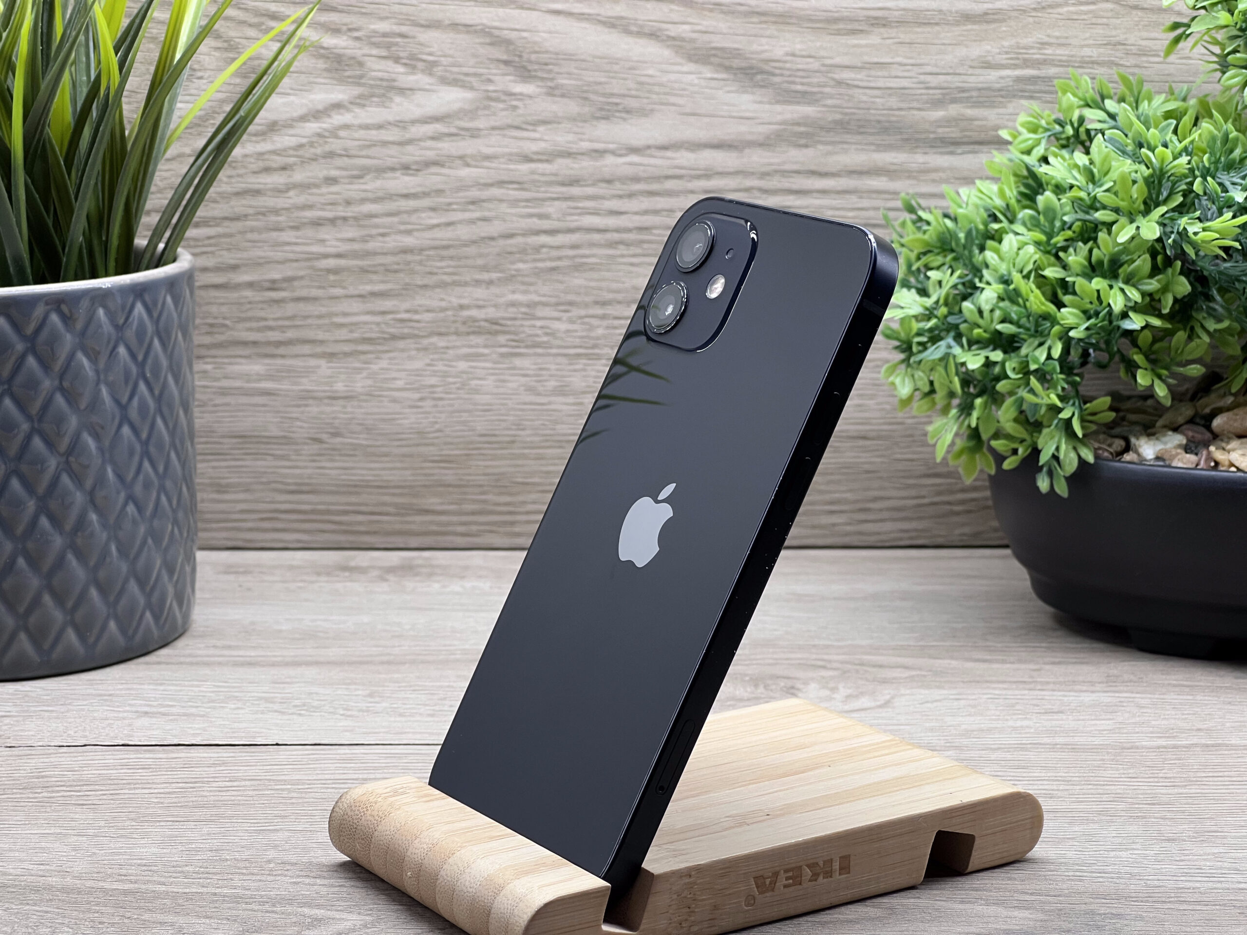 iPhone 12 Black 64GB 2 ÉV Garanciával 100%