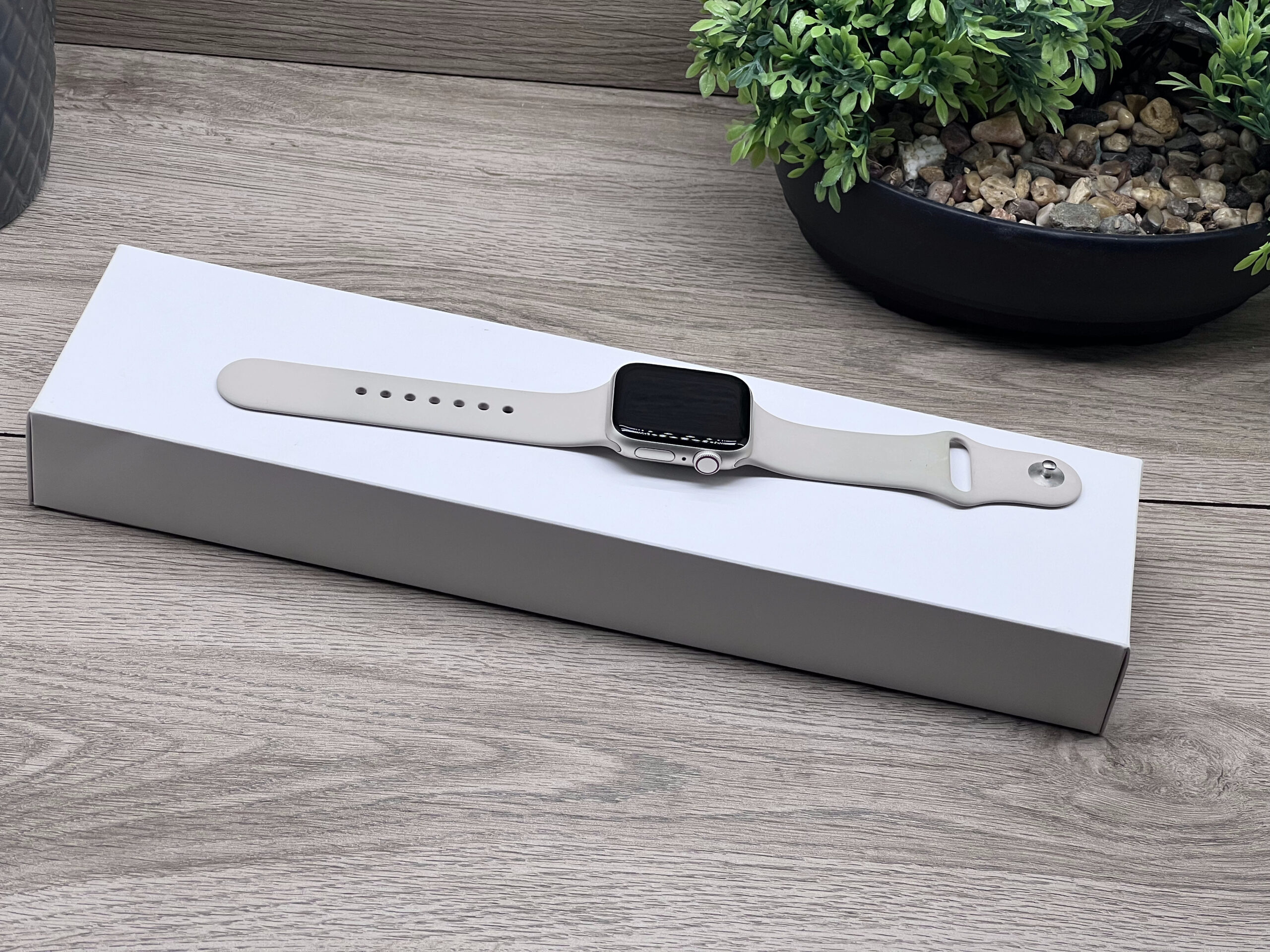 Hibátlan Apple Watch SE2 Starlight 40mm 2 ÉV Garanciával 93%