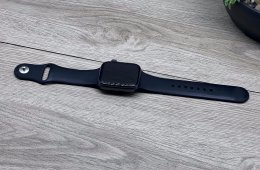 Apple Watch SE Space Gray 44mm 2 ÉV Garanciával