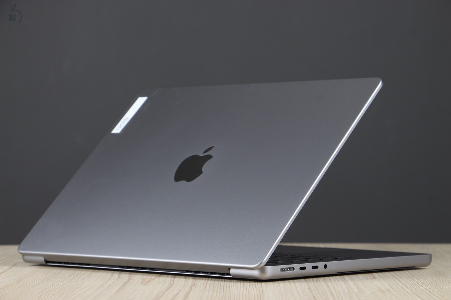 MacBook Pro 14