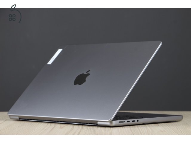MacBook Pro 14