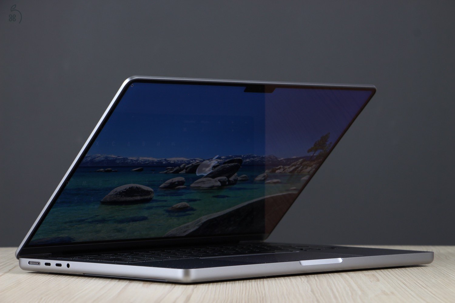 MacBook Pro 14