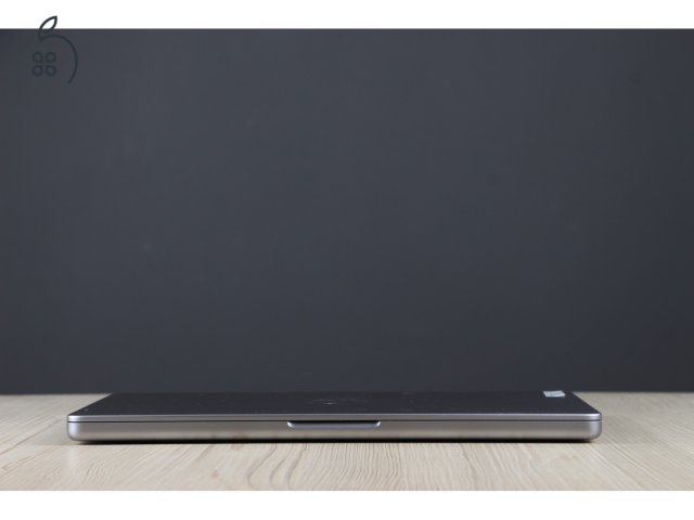 Apple MacBook Pro 14