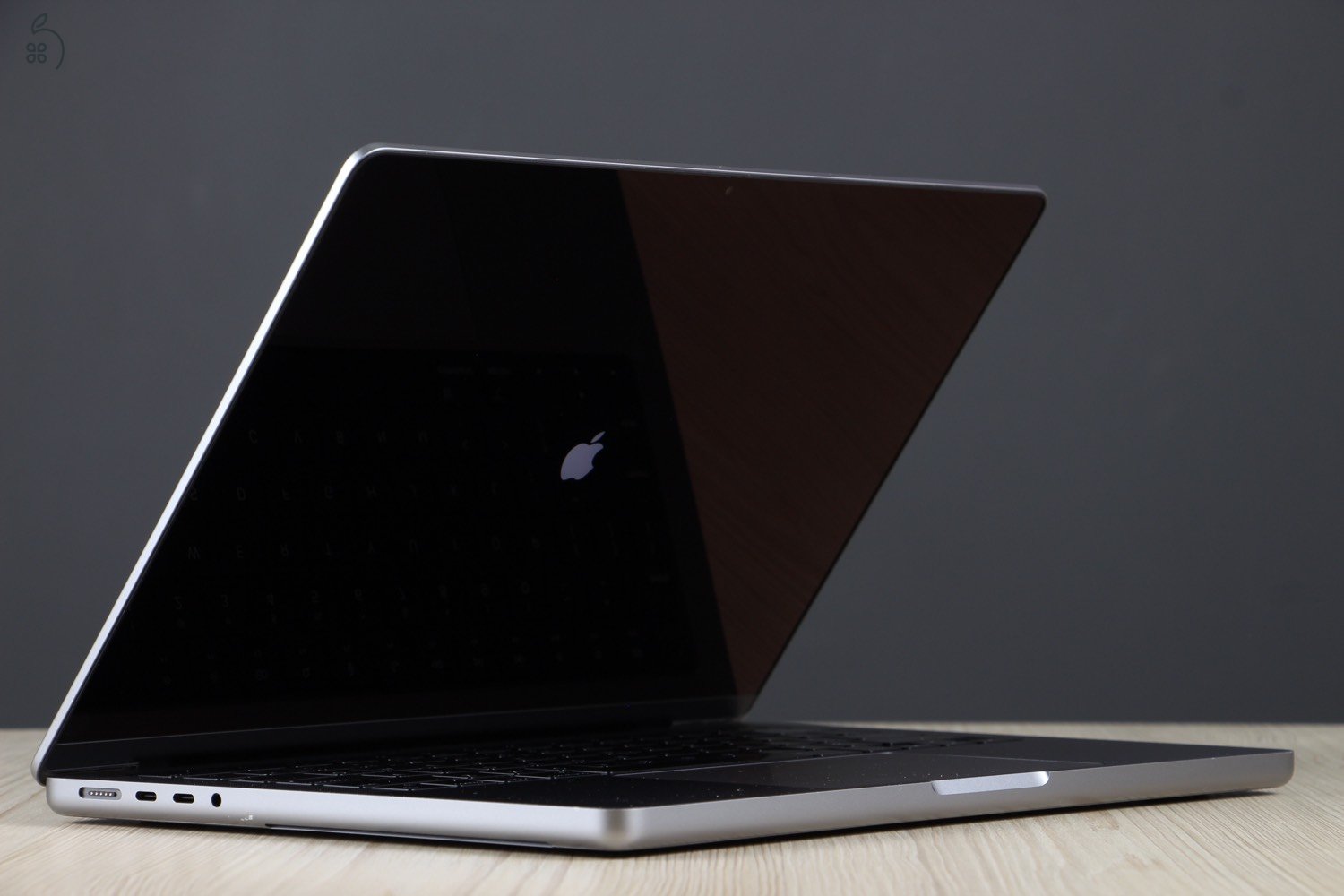 Apple MacBook Pro 14