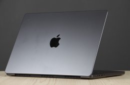  Apple MacBook Pro 14