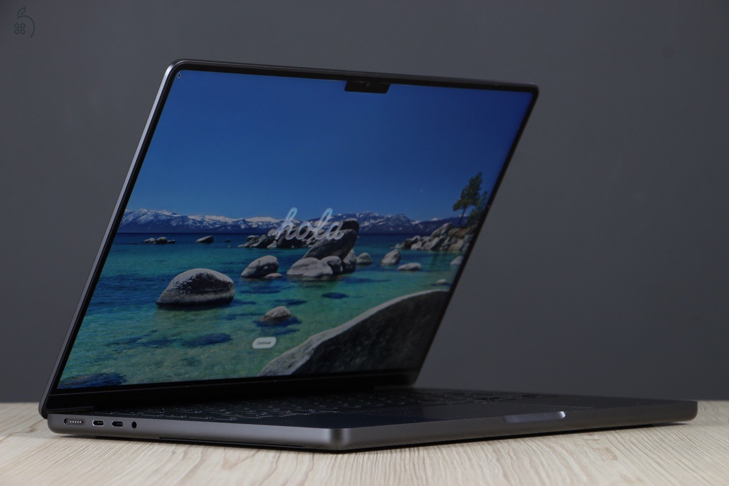  Apple MacBook Pro 14