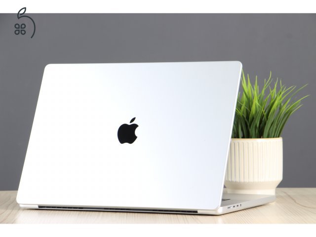  Apple Macbook Pro 16
