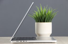  Apple Macbook Pro 16