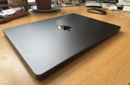 MacBook Pro 14