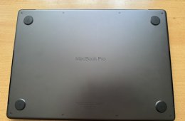 MacBook Pro 14