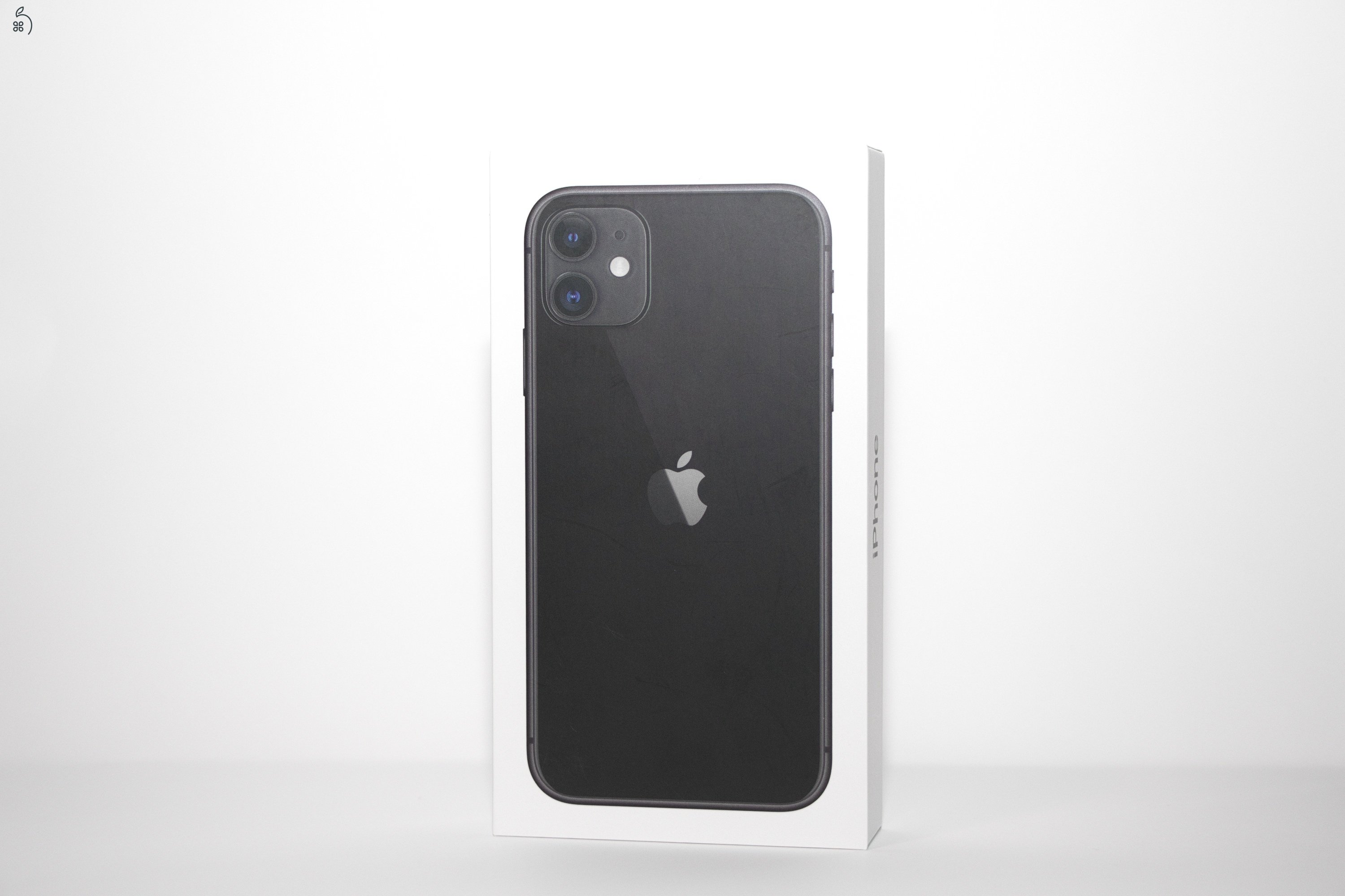 Phone 11 128GB – Fekete – Műszakilag hibátlan, 96% akkuval